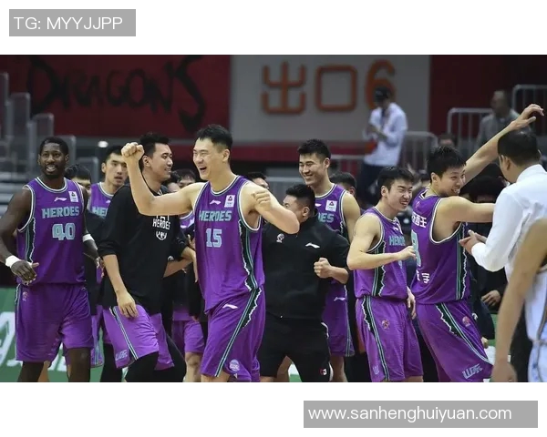 新赛季CBA球队引援动态：山东王者斥巨资签下国内顶级内线