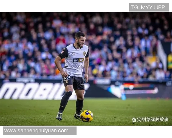 皇马2-0击败瓦伦西亚夺得西甲领先优势：球队战术解析与未来展望